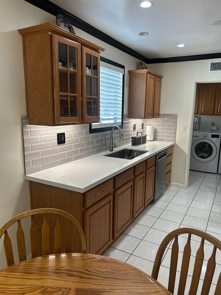 Furnished Finder property 1055760_1 photo 8
