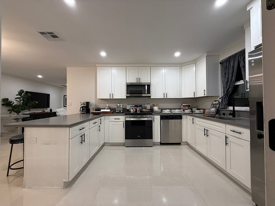 Furnished Finder property 1055765_1 photo 5