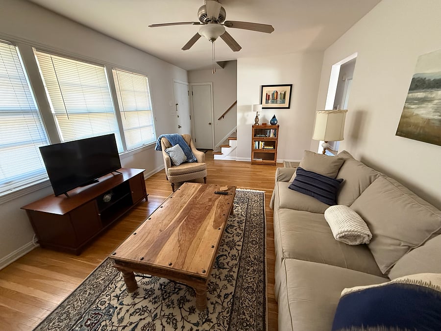 Furnished Finder property 1055776_1 photo 9