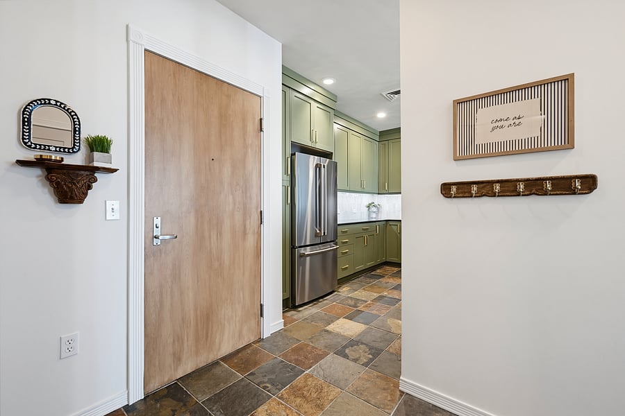 Furnished Finder property 1055784_1 photo 4