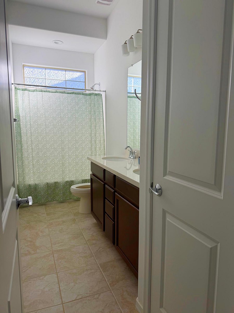 Furnished Finder property 1055791_1 photo 7