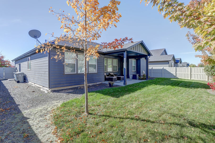 Furnished Finder property 1055797_1 photo 25