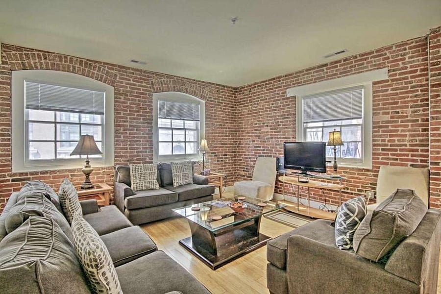 Furnished Finder property 1055802_1 photo 2