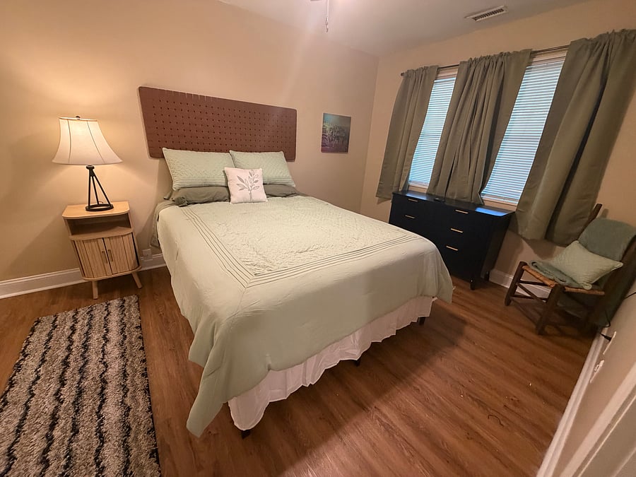 Furnished Finder property 1055804_1 photo 9