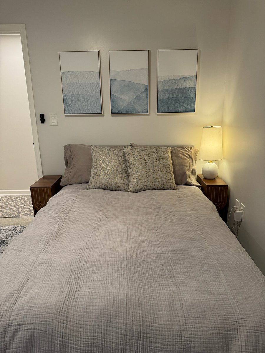 Furnished Finder property 1055811_1 photo 11