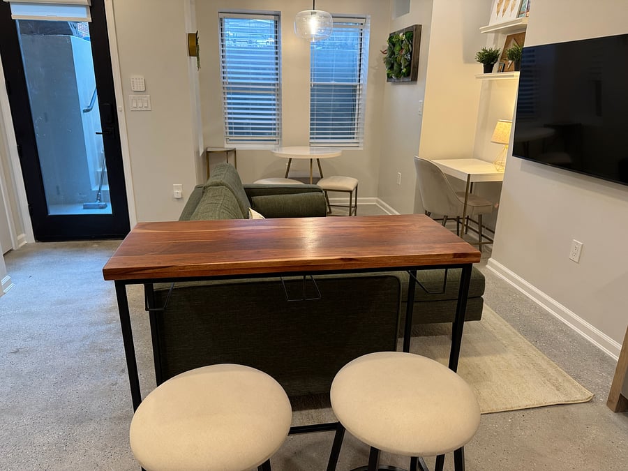 Furnished Finder property 1055811_1 photo 2