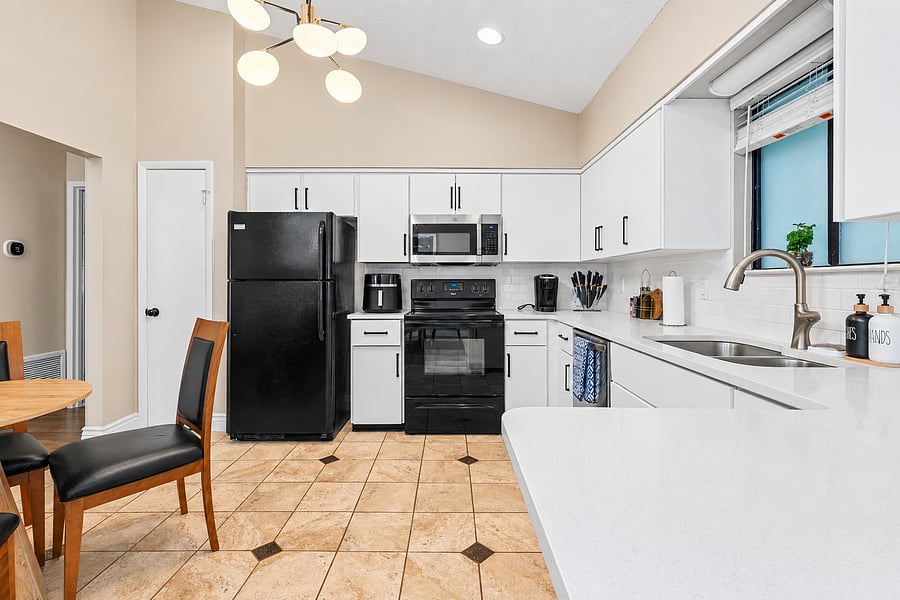 Furnished Finder property 1055837_1 photo 21