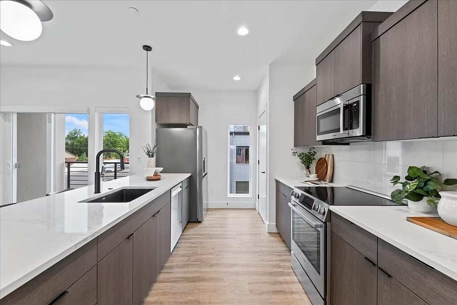 Furnished Finder property 1055838_1 photo 3