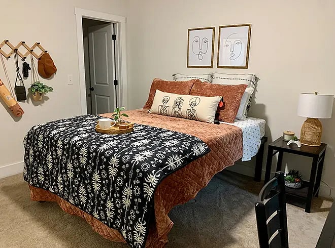 Furnished Finder property 1055854_1 photo 2