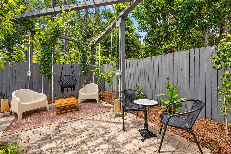 Furnished Finder property 1055857_1 photo 18