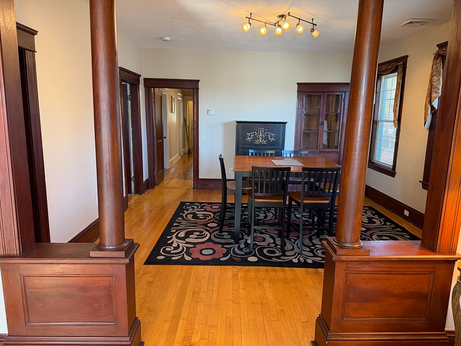 Dining room (taken from living room)