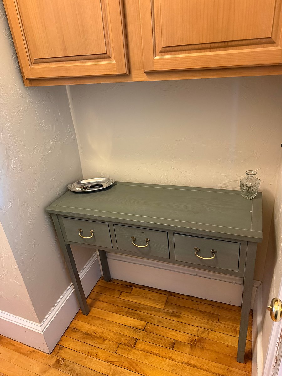 entryway/mud-room