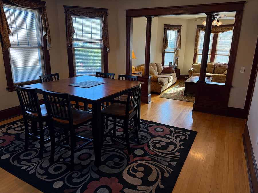 Dining room into living room