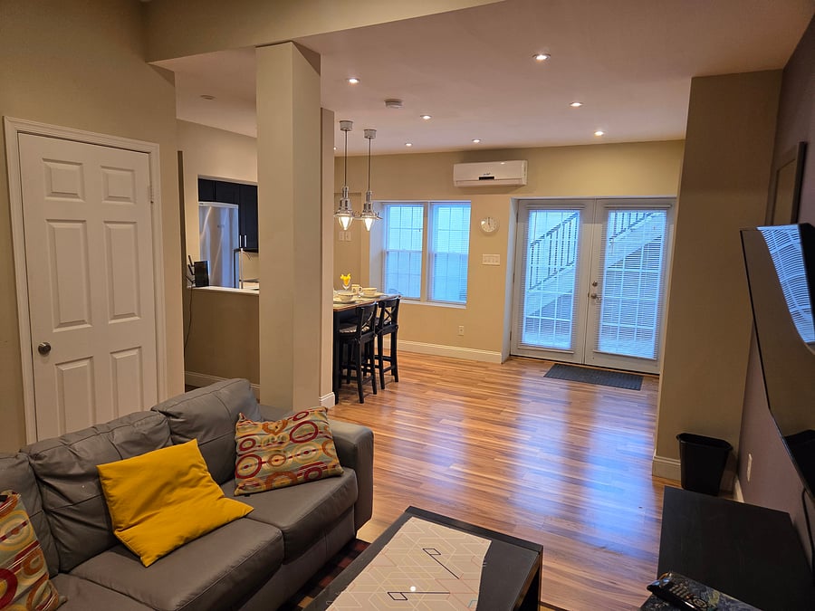 Furnished Finder property 1055881_1 photo 3