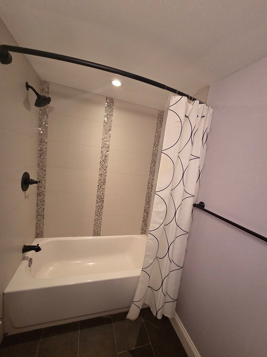 Furnished Finder property 1055881_1 photo 11