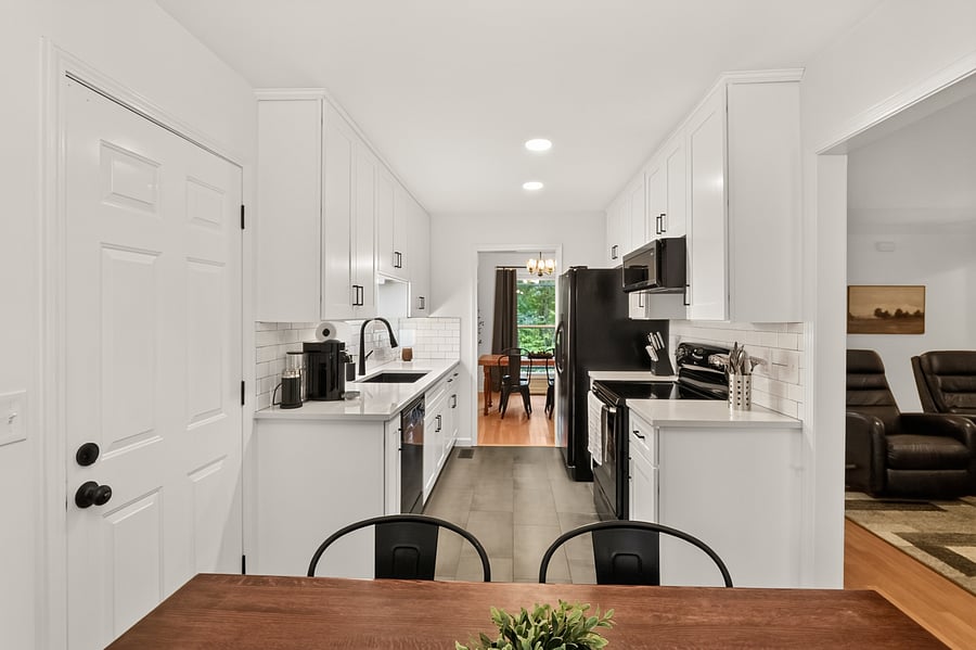 Furnished Finder property 1055886_1 photo 4