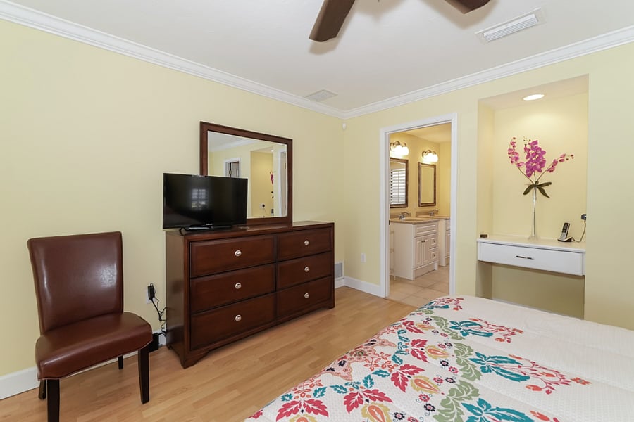 Furnished Finder property 1055890_1 photo 18
