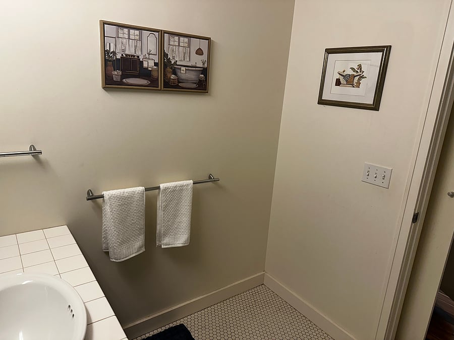 Furnished Finder property 1055894_1 photo 14