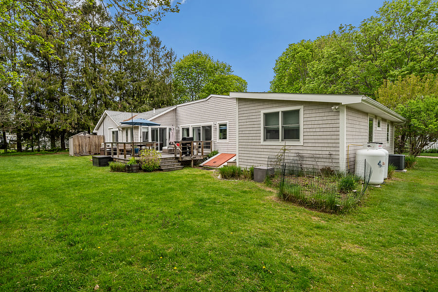 Furnished Finder property 1055895_1 photo 11