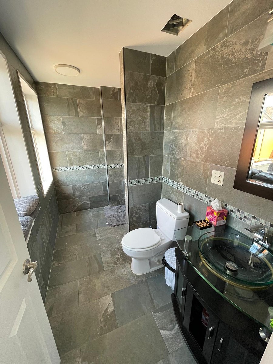 Furnished Finder property 1055898_1 photo 9