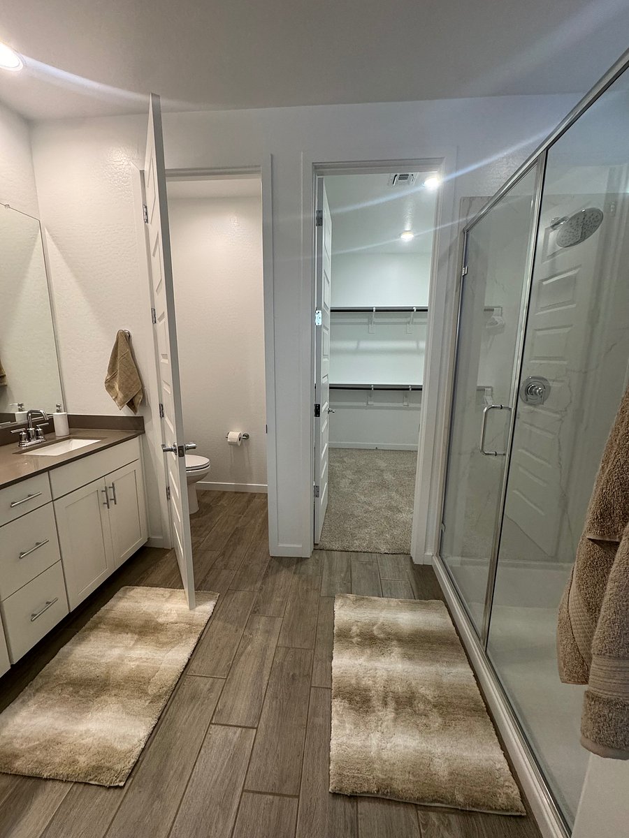 Furnished Finder property 1055910_1 photo 15