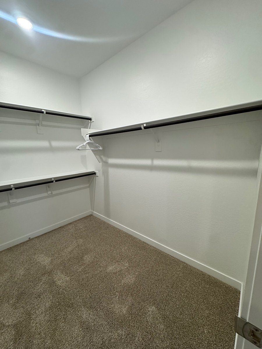 Furnished Finder property 1055910_1 photo 18