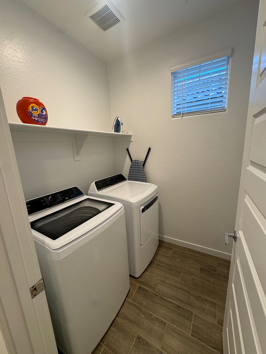 Furnished Finder property 1055910_1 photo 23
