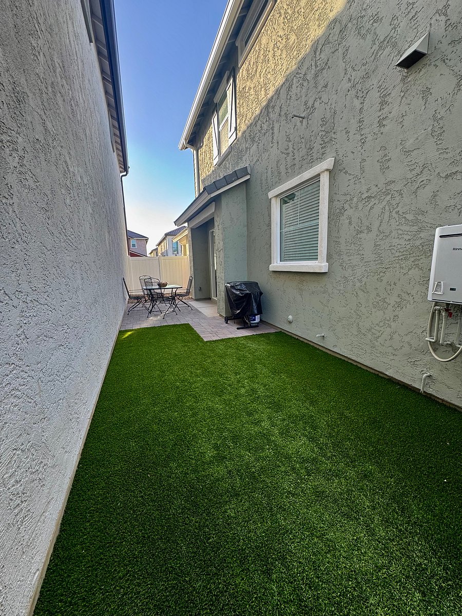 Furnished Finder property 1055910_1 photo 12