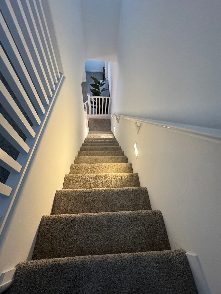 Furnished Finder property 1055910_1 photo 24