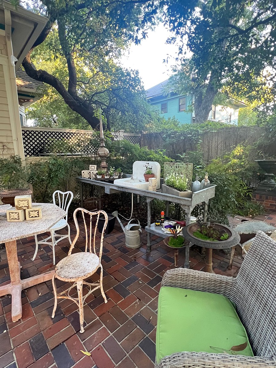 Furnished Finder property 1055921_1 photo 13