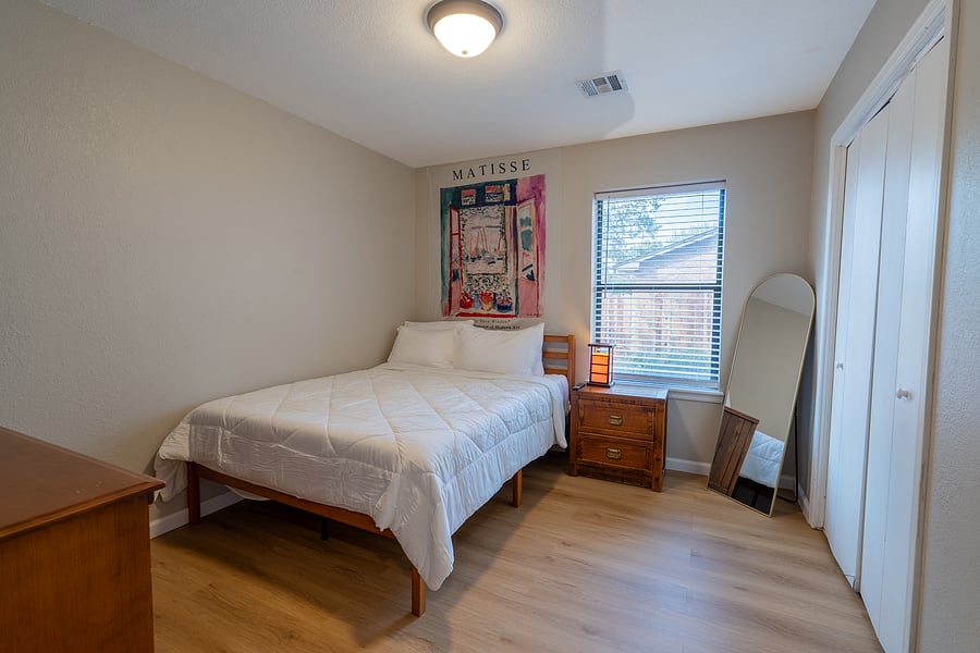 Furnished Finder property 1055948_1 photo 15