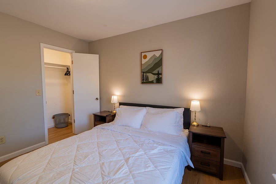 Furnished Finder property 1055948_1 photo 16