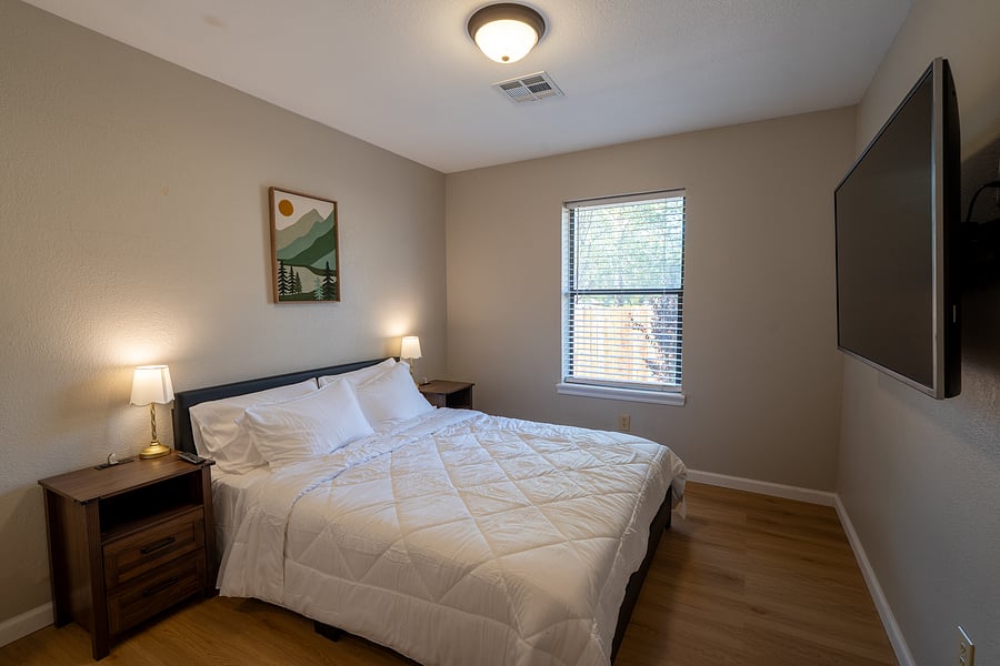 Furnished Finder property 1055948_1 photo 17