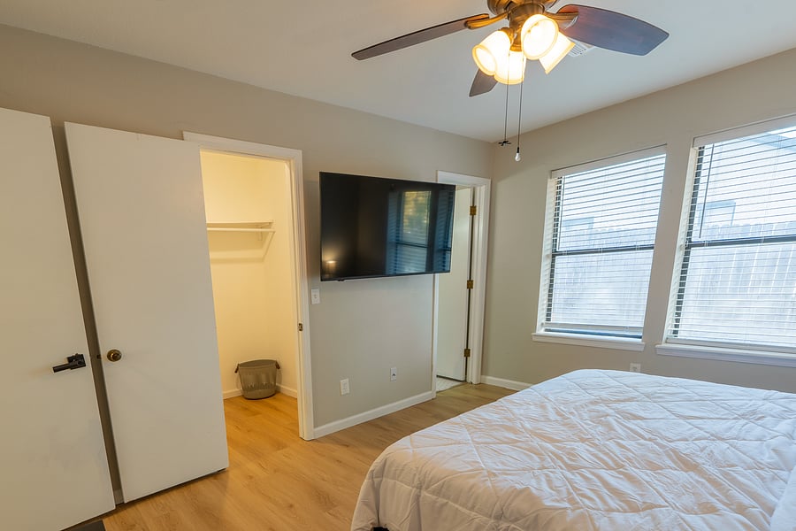 Furnished Finder property 1055948_1 photo 20