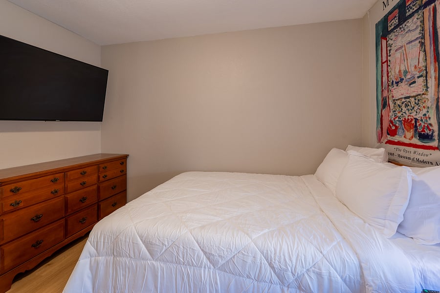 Furnished Finder property 1055948_1 photo 26
