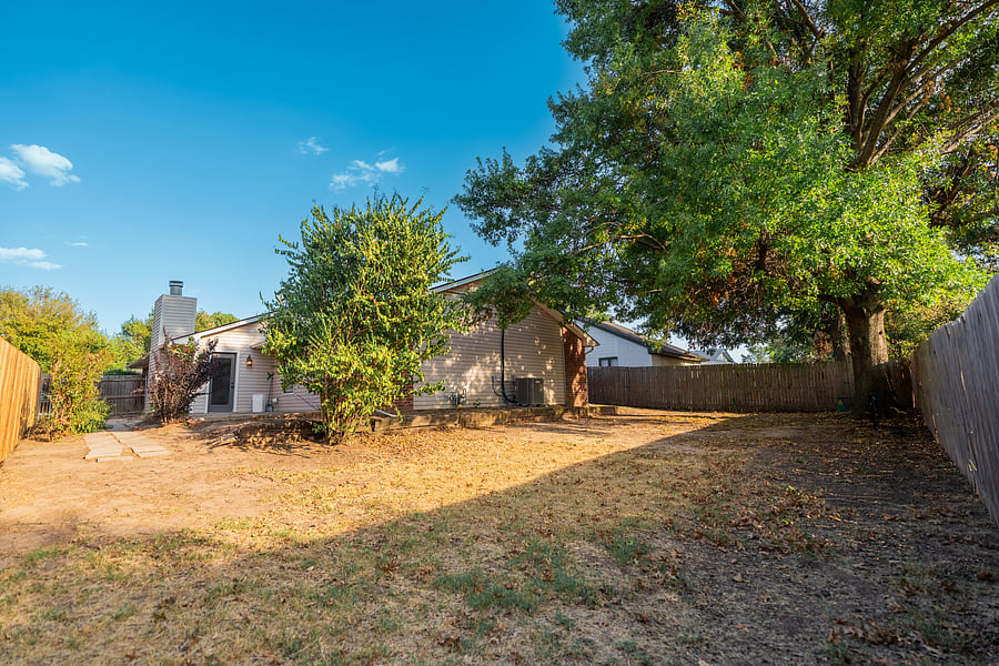 Furnished Finder property 1055948_1 photo 32