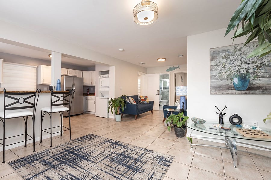 Furnished Finder property 1055955_1 photo 2
