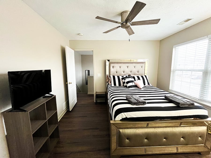 Furnished Finder property 1055956_1 photo 4