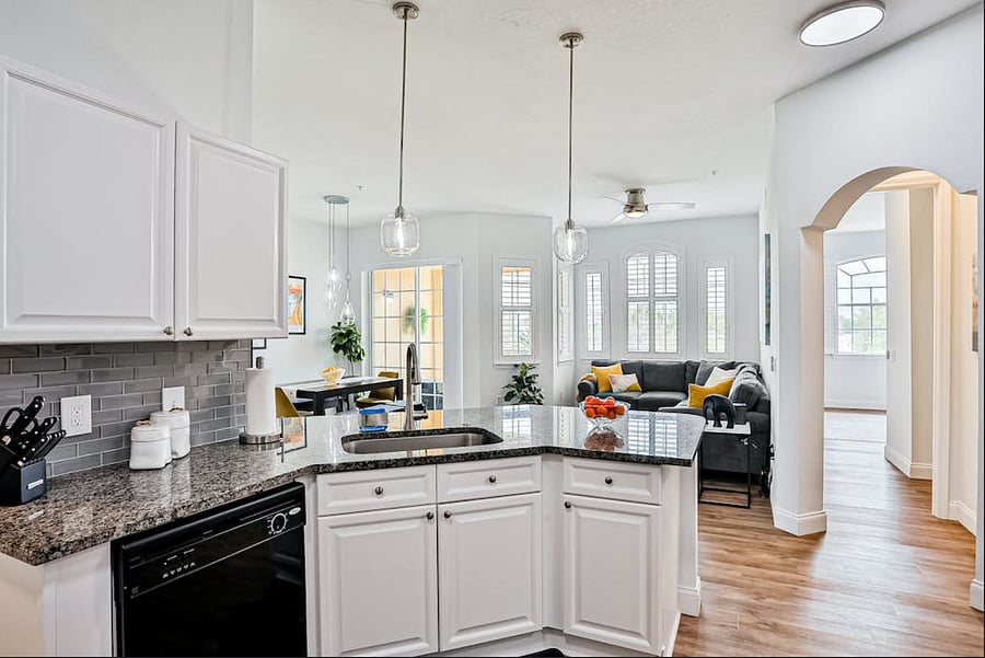 Furnished Finder property 1055957_1 photo 3