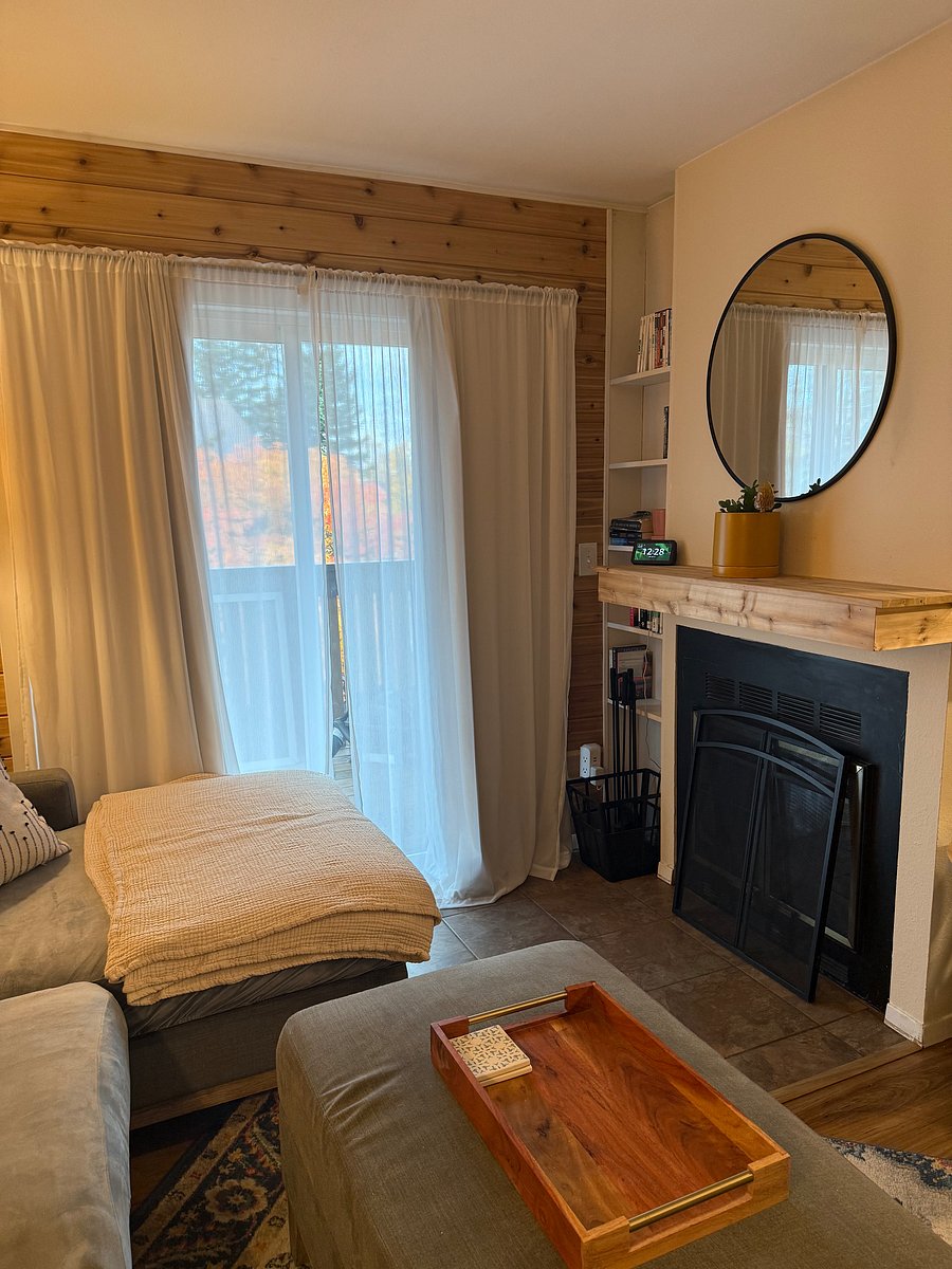 Furnished Finder property 1055973_1 photo 3