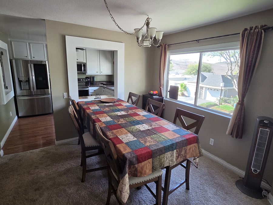 Furnished Finder property 1055975_1 photo 3