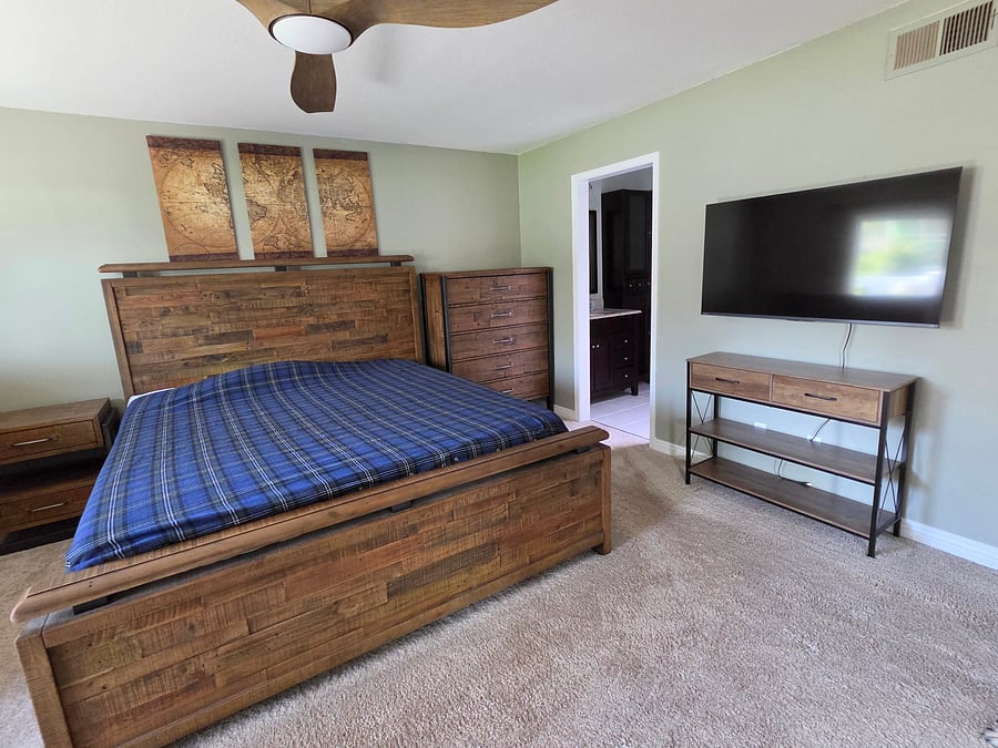 Furnished Finder property 1055975_1 photo 7