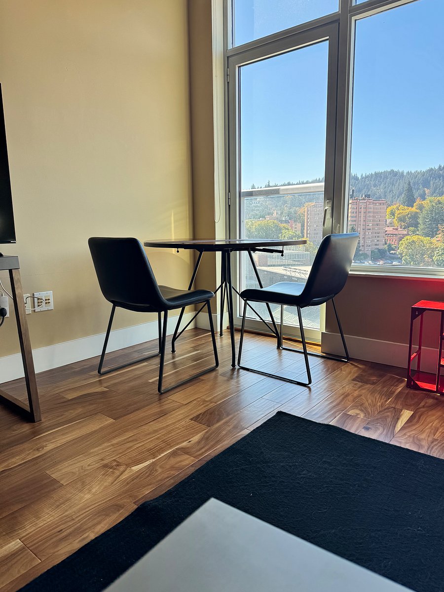Furnished Finder property 1055981_1 photo 40