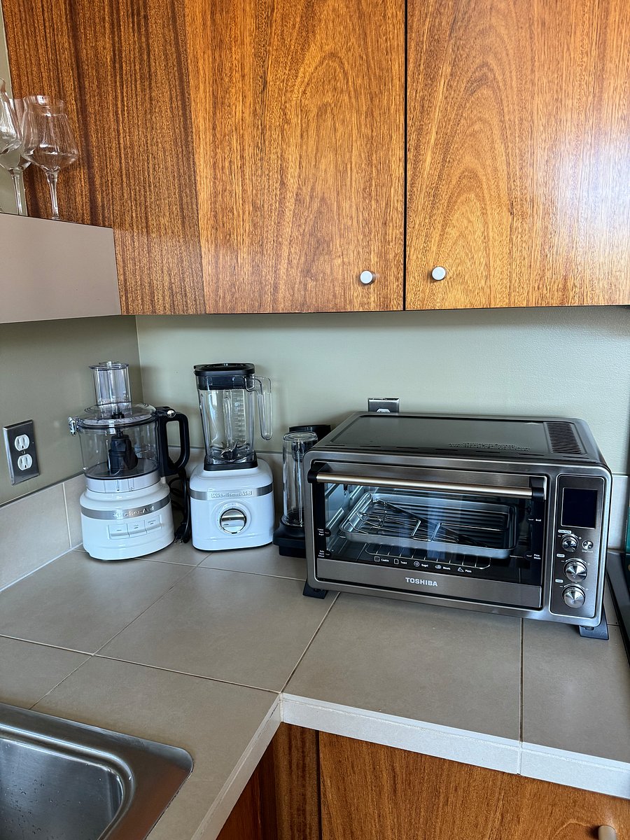 New Toshiba toaster oven with multi-range cooking functionality.