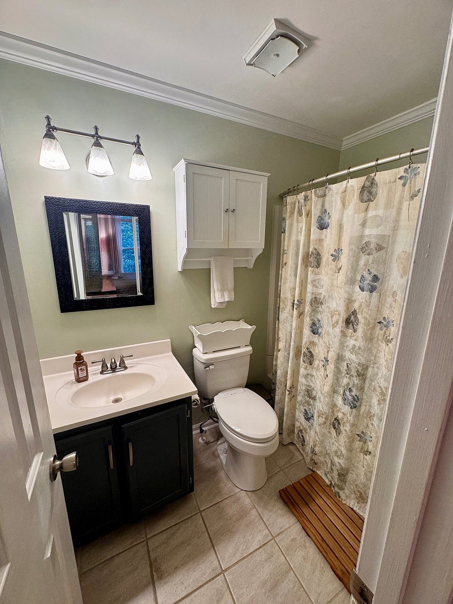 Furnished Finder property 1055988_1 photo 12