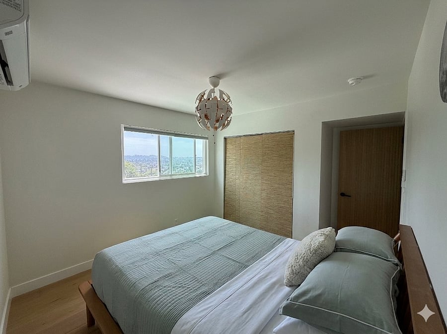 Furnished Finder property 1055993_1 photo 12