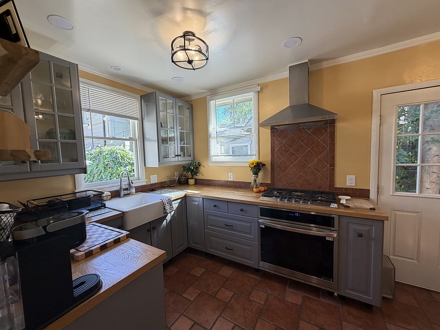 Furnished Finder property 1056009_1 photo 11