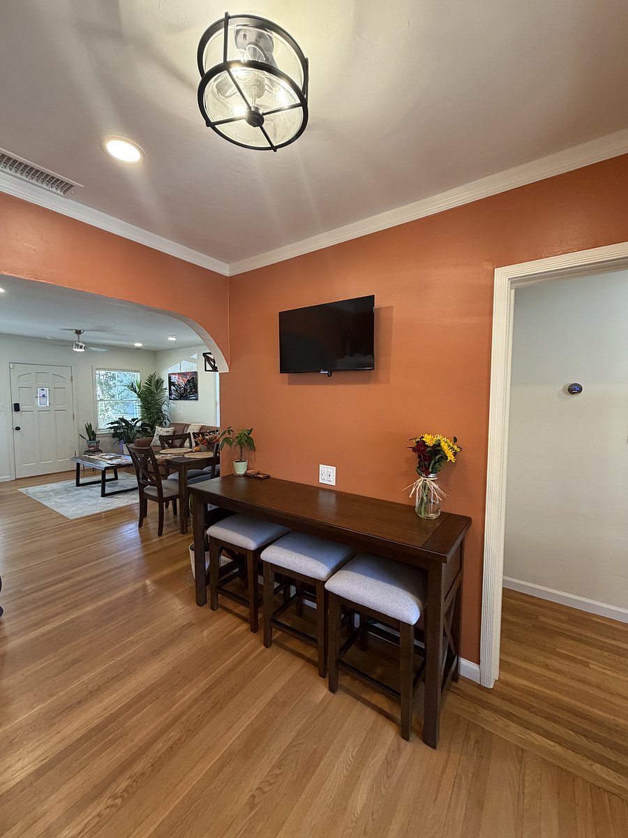 Furnished Finder property 1056009_1 photo 10