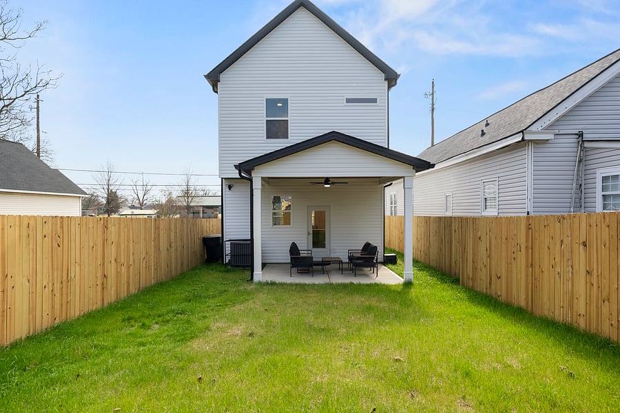 Furnished Finder property 1056018_1 photo 31