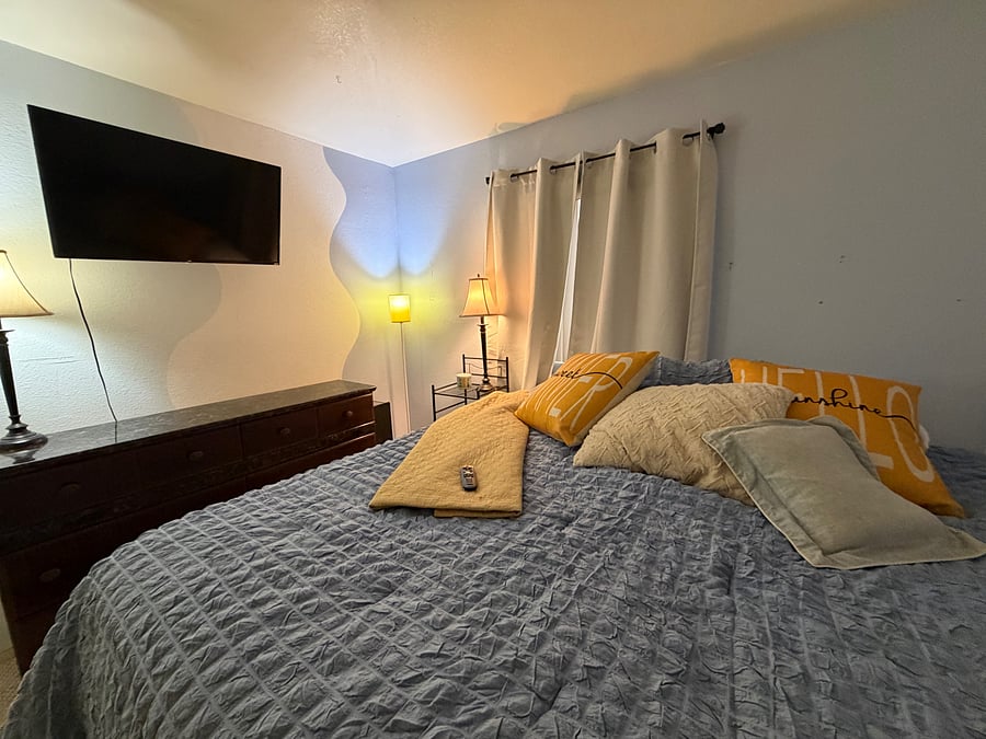 Furnished Finder property 1056021_1 photo 3